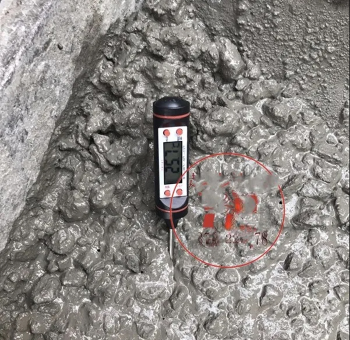 為什么不能隨意加水的混凝土，可以加冰呢？